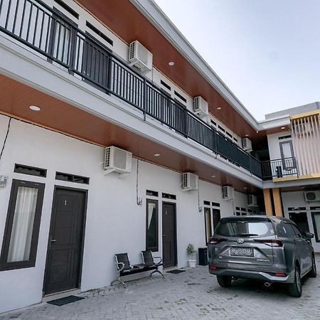 Reddoorz @ Jalan Urip Sumoharjo Lampung Ξενοδοχείο Μπαντάρ Λαμπούνγκ Εξωτερικό φωτογραφία