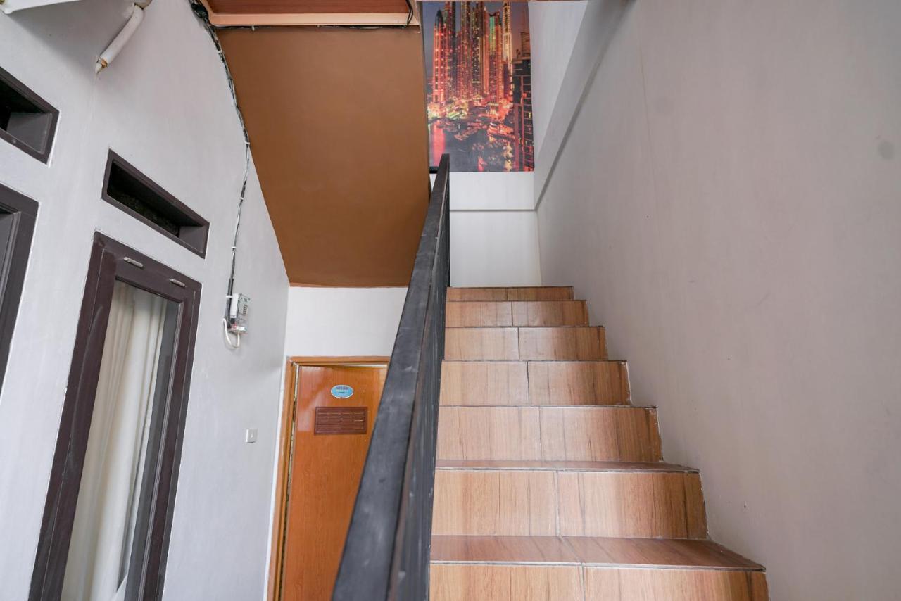 Reddoorz @ Jalan Urip Sumoharjo Lampung Ξενοδοχείο Μπαντάρ Λαμπούνγκ Εξωτερικό φωτογραφία