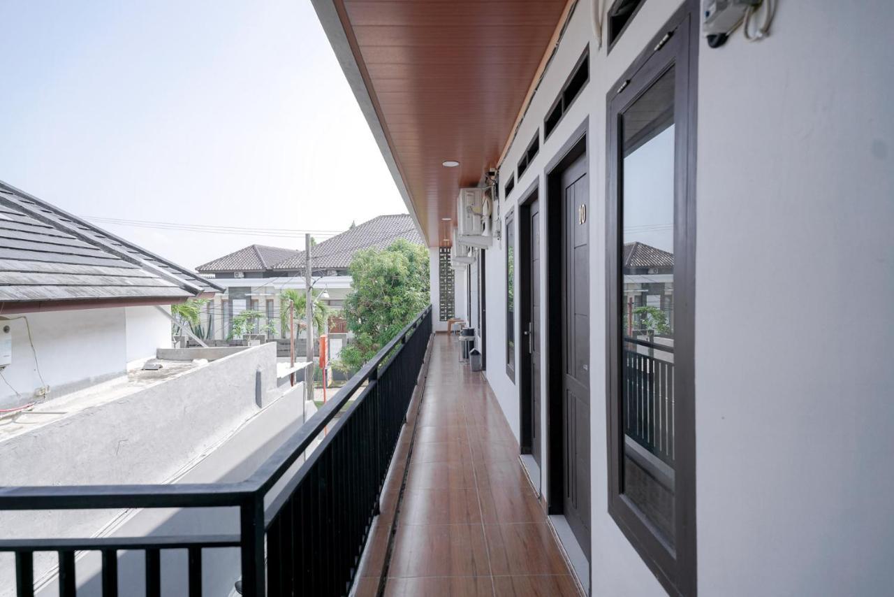 Reddoorz @ Jalan Urip Sumoharjo Lampung Ξενοδοχείο Μπαντάρ Λαμπούνγκ Εξωτερικό φωτογραφία